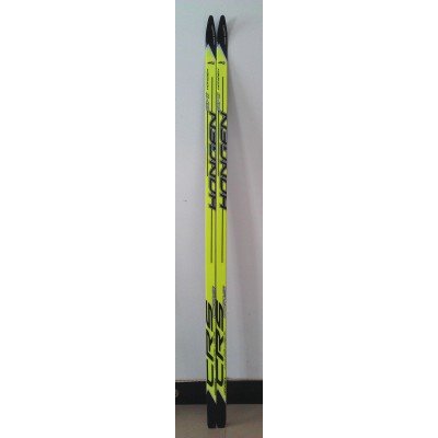 99 ГОНГЕН - пластиковые лыжи высокого качества