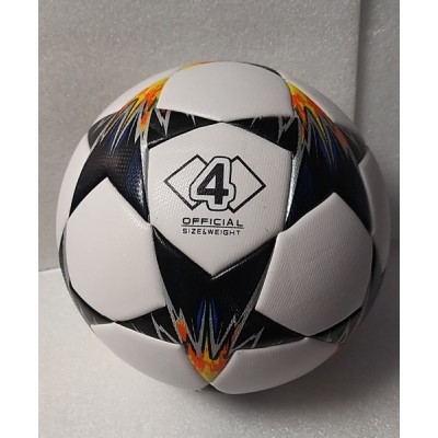 Star 4 futbola bumba izmērs 4 - laba kvalitāte