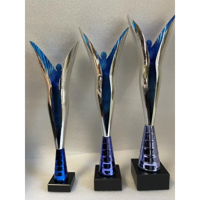 Elegants un funkcionalitāti apvienojošs Kauss W1660